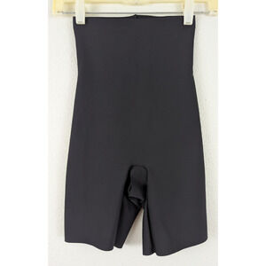 NWOT Skims sz XS Body High Waisted Mid Thigh Shorts black shapewear 0585
